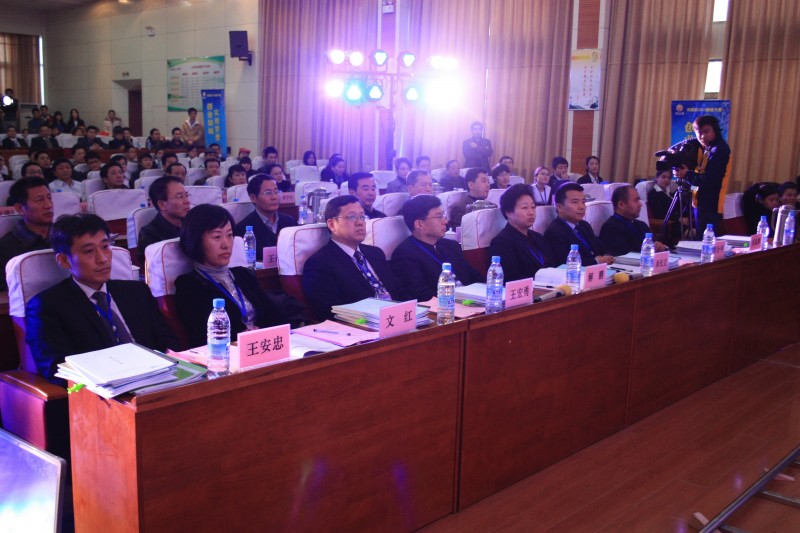 王宏勇總經(jīng)理被邀請擔任2013年濟南市創(chuàng )業(yè)大賽決賽評委