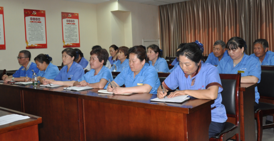 濟南連心物業(yè)有限公司上半年工會(huì )組長(cháng)培訓記事