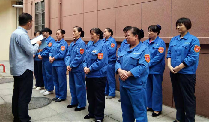 山東電力中心醫院迎接文明城市復審 連心物業(yè)在行動(dòng)