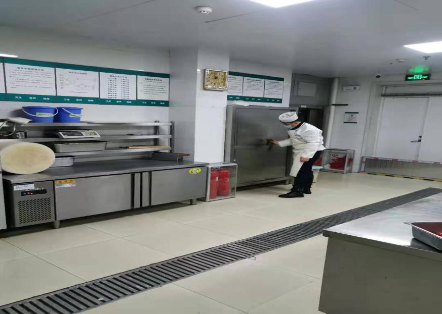 攜手戰疫情 連心物業(yè)駐電力醫院項目在行動(dòng)